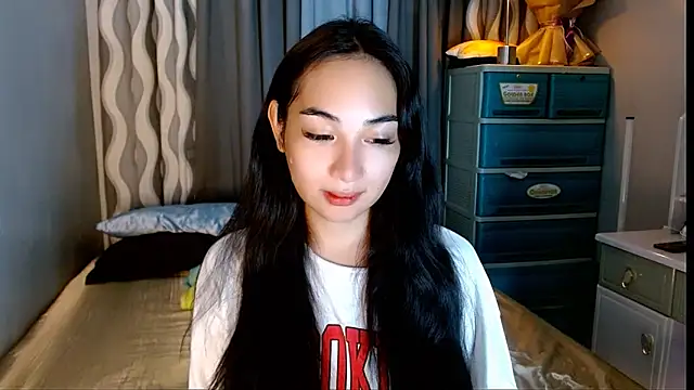 SweetLilly 18 online show from May 2026 03:49:02 AM