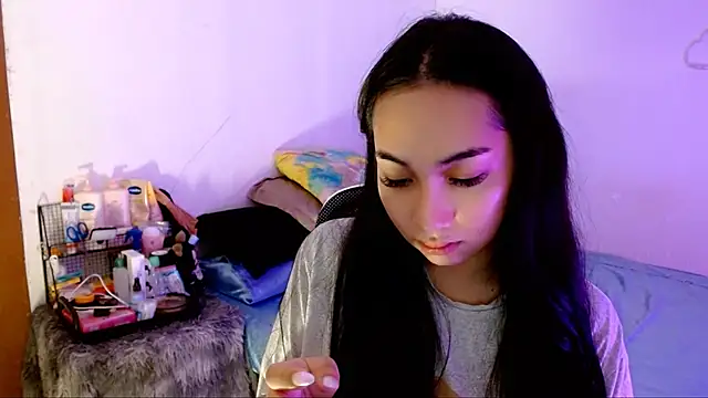 SweetLilly 18 online show from November 2025 02:04:01 AM