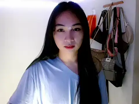 SweetLilly 18 online show from March 2025 12:50:01 AM