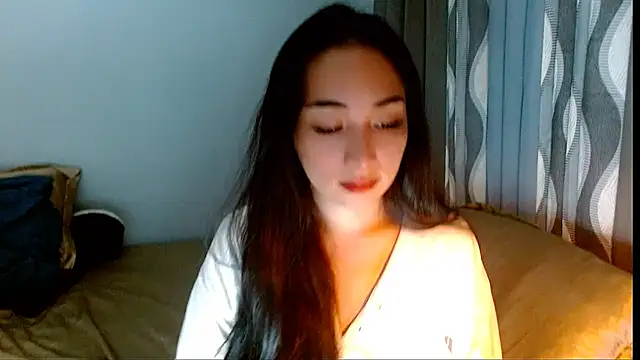 SweetLilly 18 online show from February 2026 01:00:01 PM