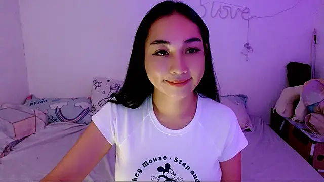 SweetLilly 18 online show from September 2025 04:35:02 AM