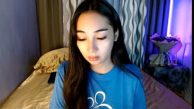 SweetLilly 18 online show from May 2026 03:44:01 AM