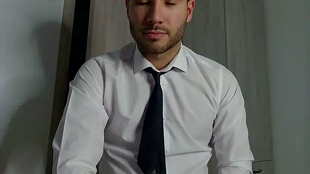 Justynn1 online show from February 2025 02:31:01 AM