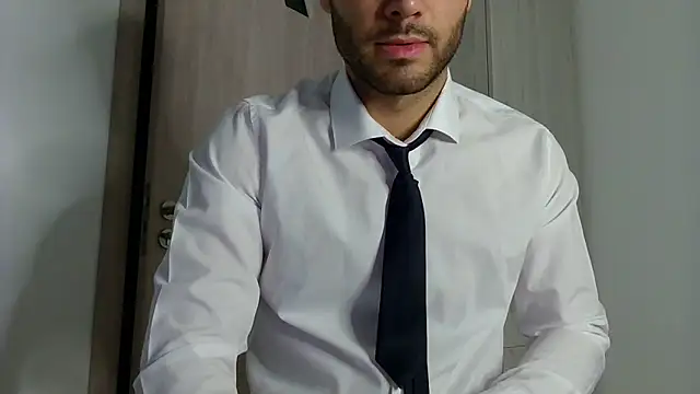 Justynn1 online show from March 2025 03:04:02 AM