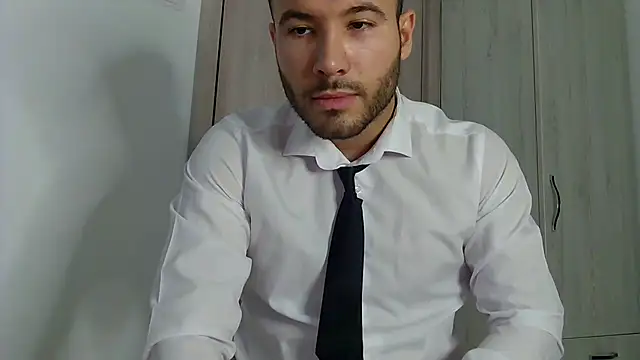 Justynn1 online show from January 2025 07:11:02 AM