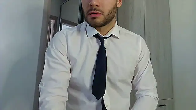 Justynn1 online show from February 2025 06:08:01 AM