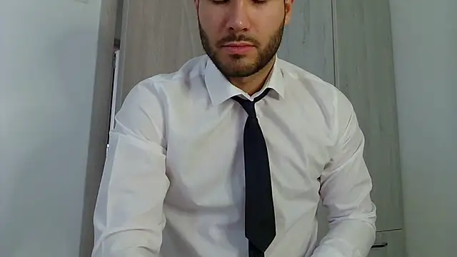 Justynn1 online show from March 2025 06:28:02 AM