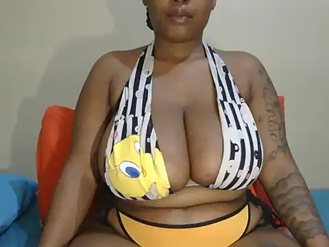 Snapshot of LICKABLETASH98 chatting on July 2026 06:43:02 AM LICKABLETASH98 online show from July 2026 06:43:02 AM