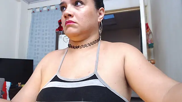 Snapshot of GlendaStarx chatting on November 2025 09:36:01 PM GlendaStarx online show from November 2025 09:36:01 PM