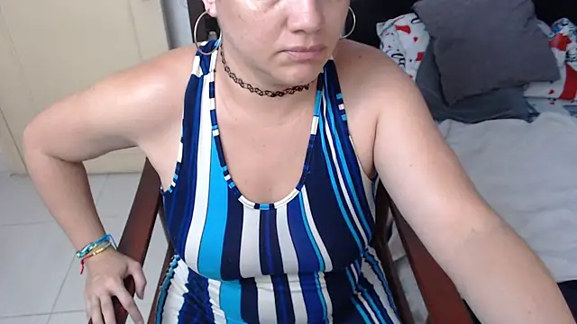 GlendaStarx online show from February 2026 08:19:02 PM