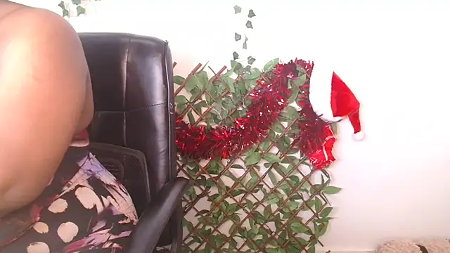 Black Monster Tits online show from December 2025 06:52:01 PM