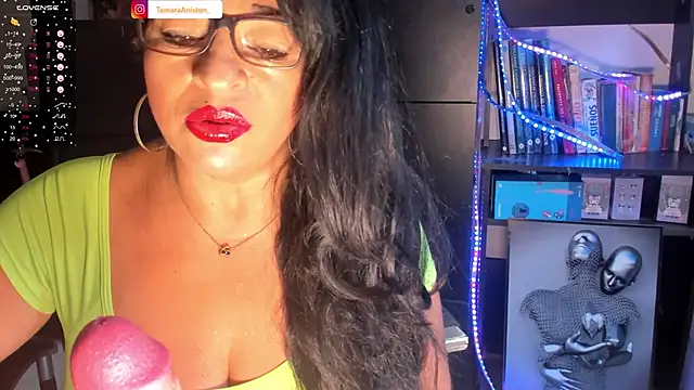 Snapshot of TamaraAniston chatting on February 2025 06:13:02 PM TamaraAniston online show from February 2025 06:13:02 PM