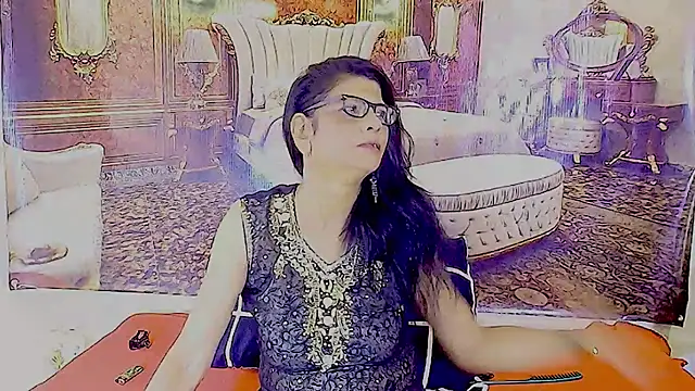 IndianAllure online show from March 2026 05:51:02 AM