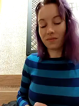 Frost foxy online show from February 2025 07:33:02 AM