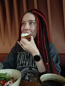 Frost foxy online show from November 2025 02:37:02 AM