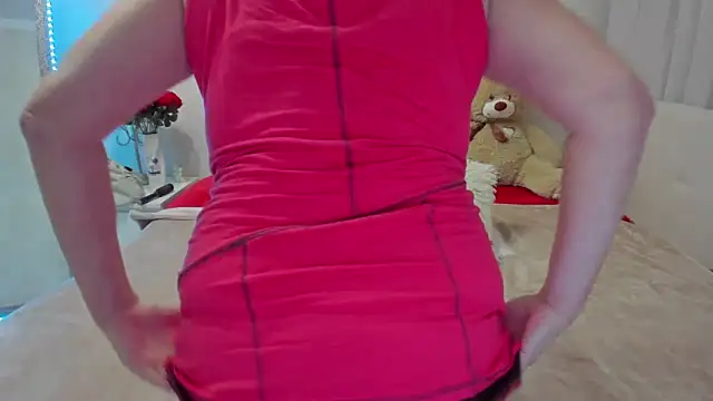 Snapshot of laylaroma chatting on November 2025 03:12:02 PM laylaroma online show from November 2025 03:12:02 PM