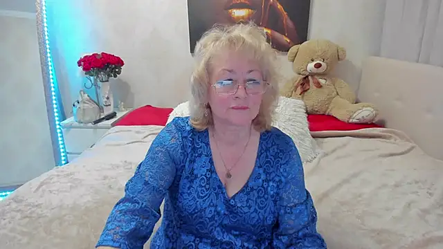 Snapshot of laylaroma chatting on November 2025 02:32:01 PM laylaroma online show from November 2025 02:32:01 PM