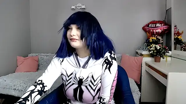 Estheri online show from February 2026 07:57:01 AM