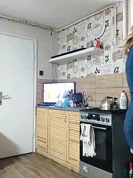 Snapshot of Elza01 chatting on November 2025 07:20:02 AM Elza01 online show from November 2025 07:20:02 AM