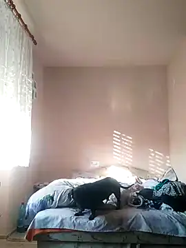 Snapshot of Elza01 chatting on March 2026 06:40:01 AM Elza01 online show from March 2026 06:40:01 AM