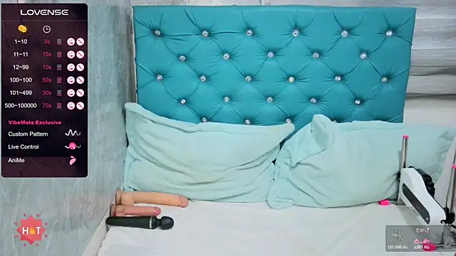 MAARYMOON online show from October 2025 11:08:02 AM