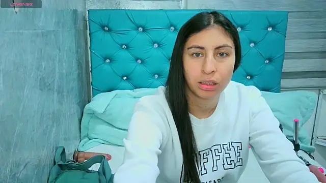 MAARYMOON online show from February 2026 11:12:02 AM