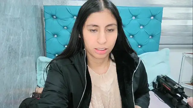 MAARYMOON online show from February 2025 05:16:01 PM