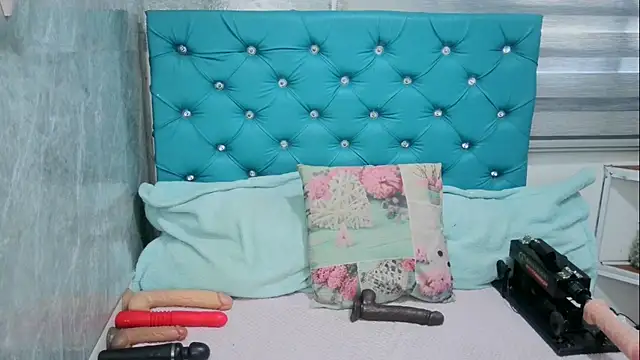 MAARYMOON online show from March 2025 12:06:02 PM