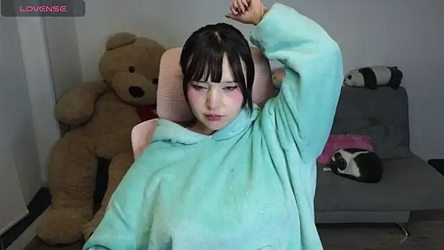 Snapshot of KuroChan420 chatting on July 2026 02:34:01 AM KuroChan420 online show from July 2026 02:34:01 AM