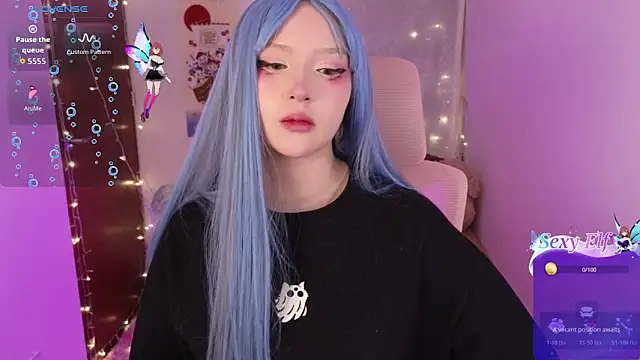 Snapshot of KuroChan420 chatting on December 2025 12:26:02 AM KuroChan420 online show from December 2025 12:26:02 AM