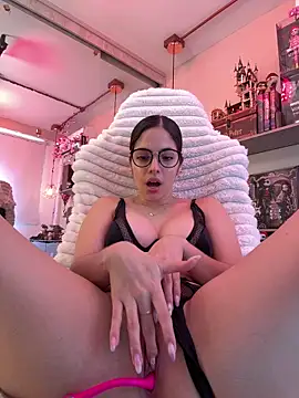 Zoe Bae online show from February 2026 05:47:02 PM