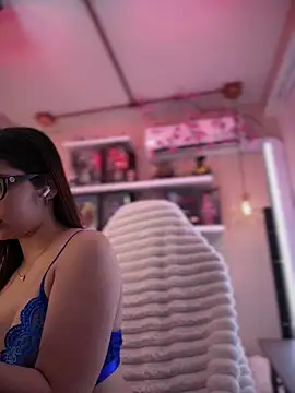 Zoe Bae online show from April 2026 10:24:02 PM