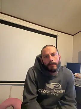 Snapshot of Sitonmyface2020@xh chatting on February 2025 08:40:01 AM Sitonmyface2020xh online show from February 2025 08:40:01 AM