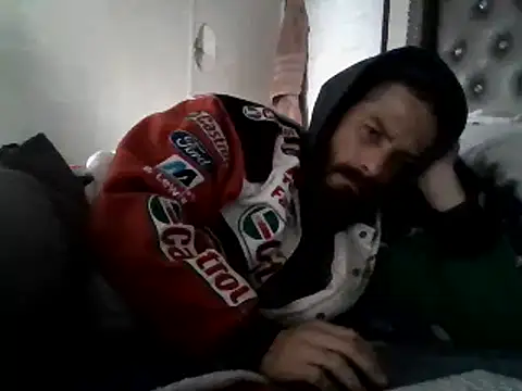 Snapshot of Sitonmyface2020@xh chatting on February 2025 01:53:02 PM Sitonmyface2020xh online show from February 2025 01:53:02 PM