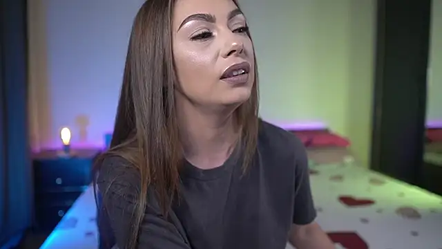 Snapshot of TiffanyPierce chatting on January 2026 09:29:01 PM TiffanyPierce online show from January 2026 09:29:01 PM