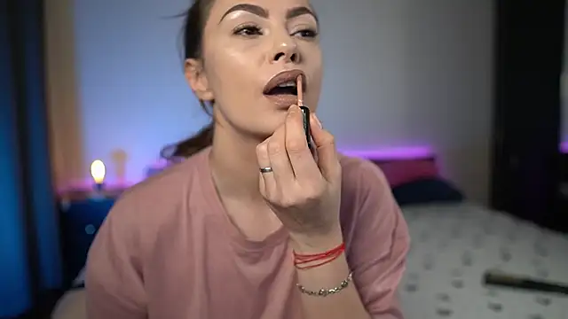 Snapshot of TiffanyPierce chatting on February 2026 09:15:01 PM TiffanyPierce online show from February 2026 09:15:01 PM