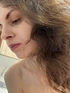 Snapshot of MissAnuta chatting on February 2025 05:53:02 AM MissAnuta online show from February 2025 05:53:02 AM
