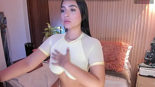 AMELIE xx online show from April 2026 01:24:02 PM