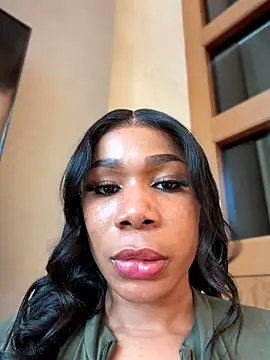 Belle    online show from March 2026 10:49:02 PM