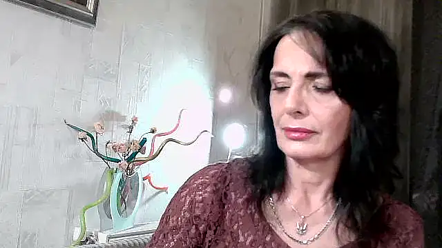 DreamMarianna online show from November 2025 10:02:02 PM