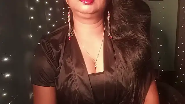 Snapshot of YourModhu chatting on July 2026 06:01:02 PM YourModhu online show from July 2026 06:01:02 PM