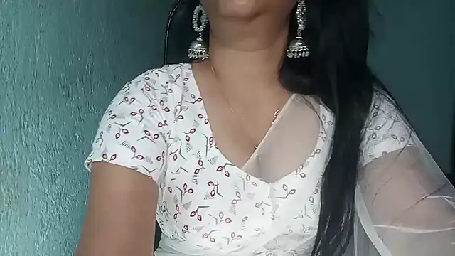 Snapshot of YourModhu chatting on April 2026 05:42:02 PM YourModhu online show from April 2026 05:42:02 PM