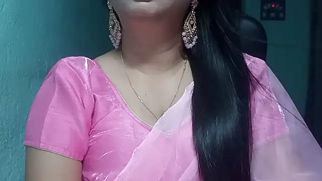 YourModhu online show from November 2025 06:12:02 PM