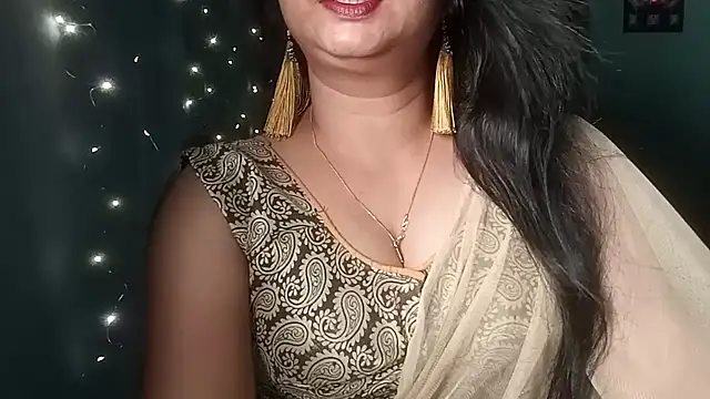 Snapshot of YourModhu chatting on July 2026 08:32:01 AM YourModhu online show from July 2026 08:32:01 AM