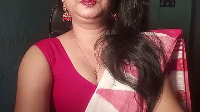 Snapshot of YourModhu chatting on June 2026 06:17:01 PM YourModhu online show from June 2026 06:17:01 PM