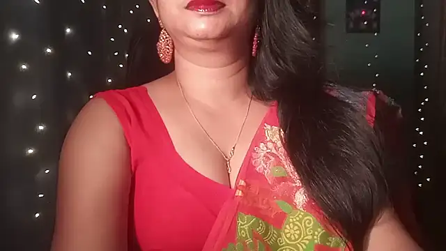 Snapshot of YourModhu chatting on June 2026 06:17:01 PM YourModhu online show from June 2026 06:17:01 PM