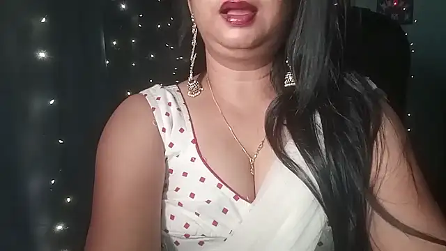 Snapshot of YourModhu chatting on July 2026 08:39:02 PM YourModhu online show from July 2026 08:39:02 PM