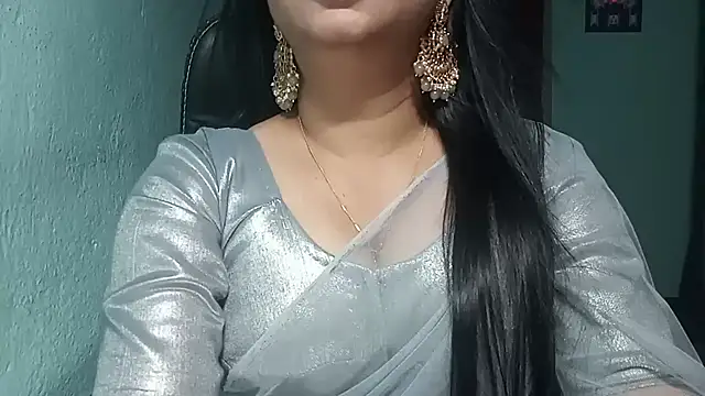 YourModhu online show from November 2025 06:01:01 PM