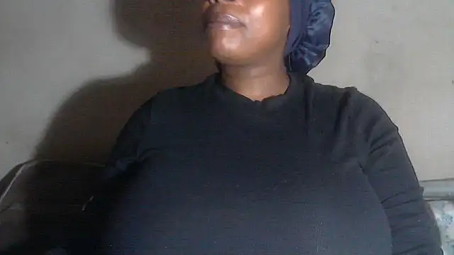 Choco-Coco10 online show from October 2025 05:39:01 AM