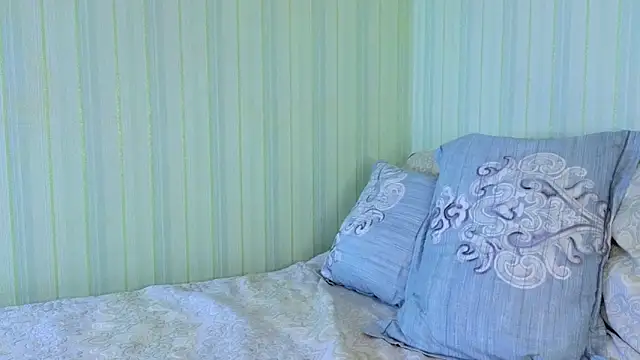  Lily  online show from February 2025 08:13:02 AM